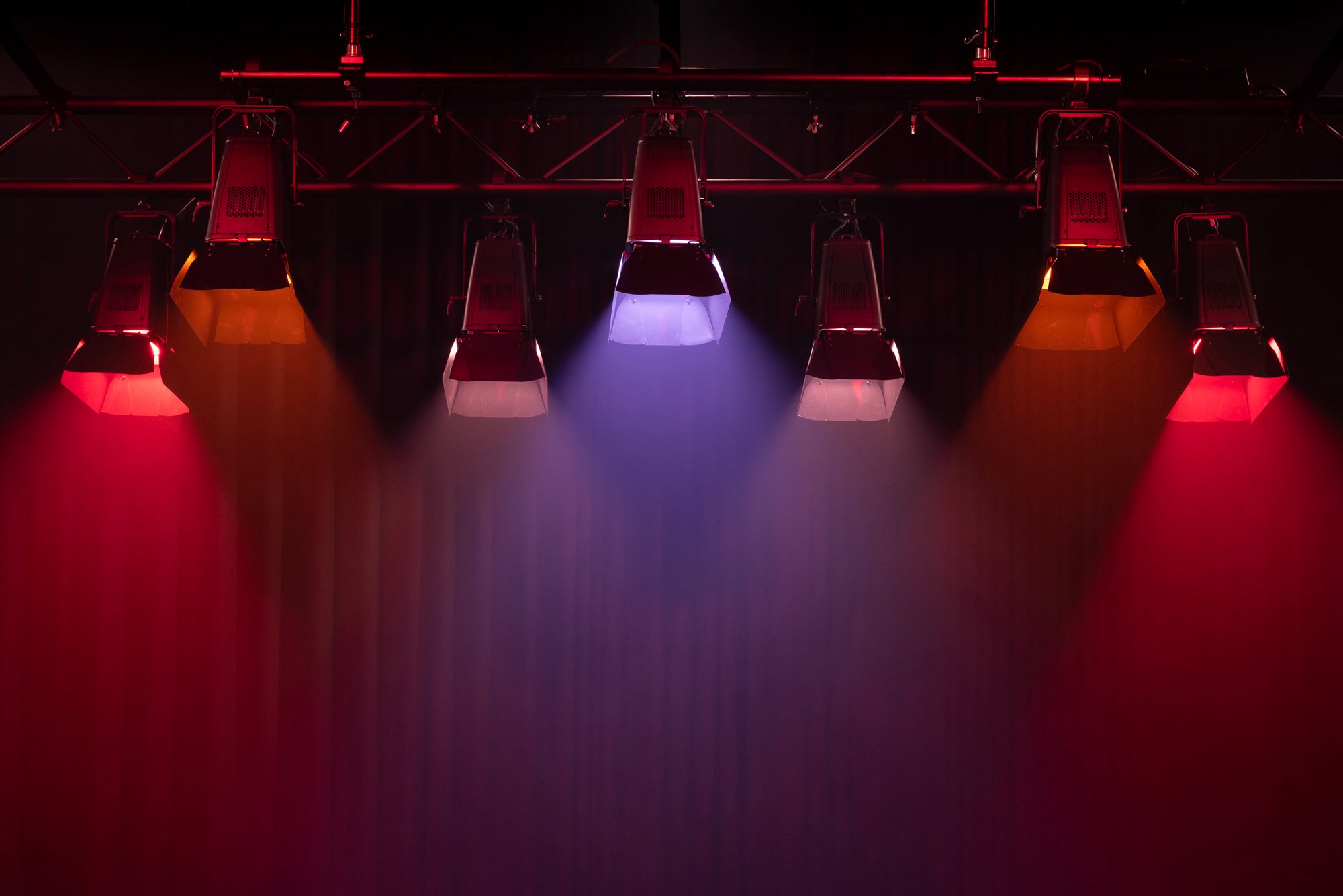 SHOWTEC ACT Flood 200 RGBAL