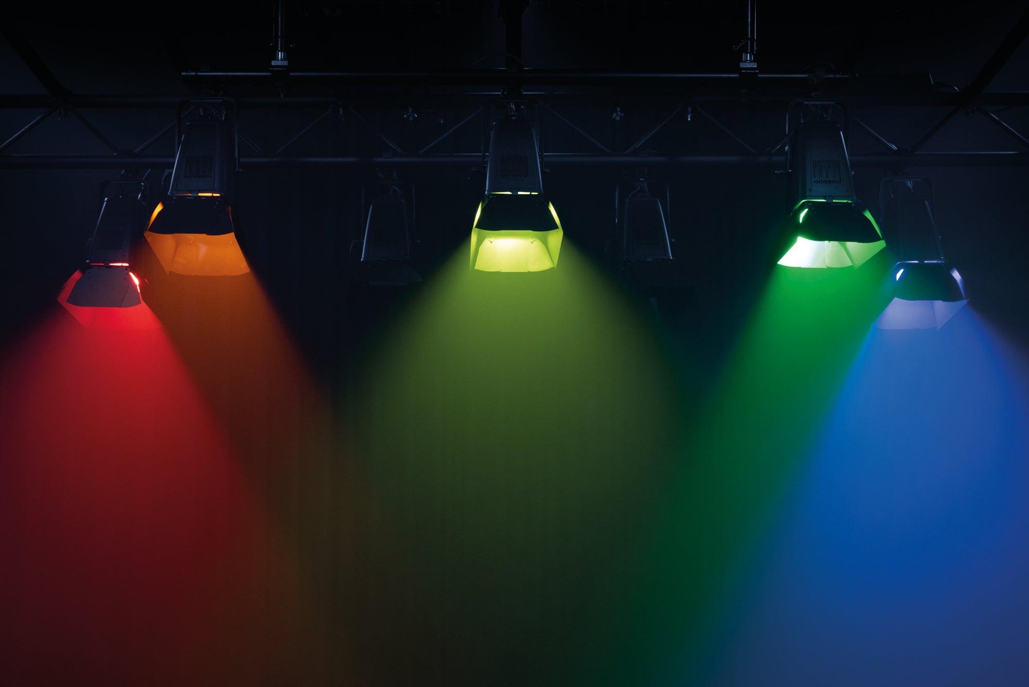 SHOWTEC ACT Flood 200 RGBAL