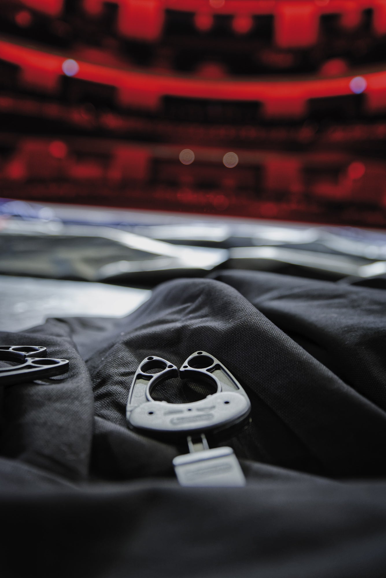 SHOWGEAR Grippon Tube Curtain Clamp Per tubi da 32 - 51 mm