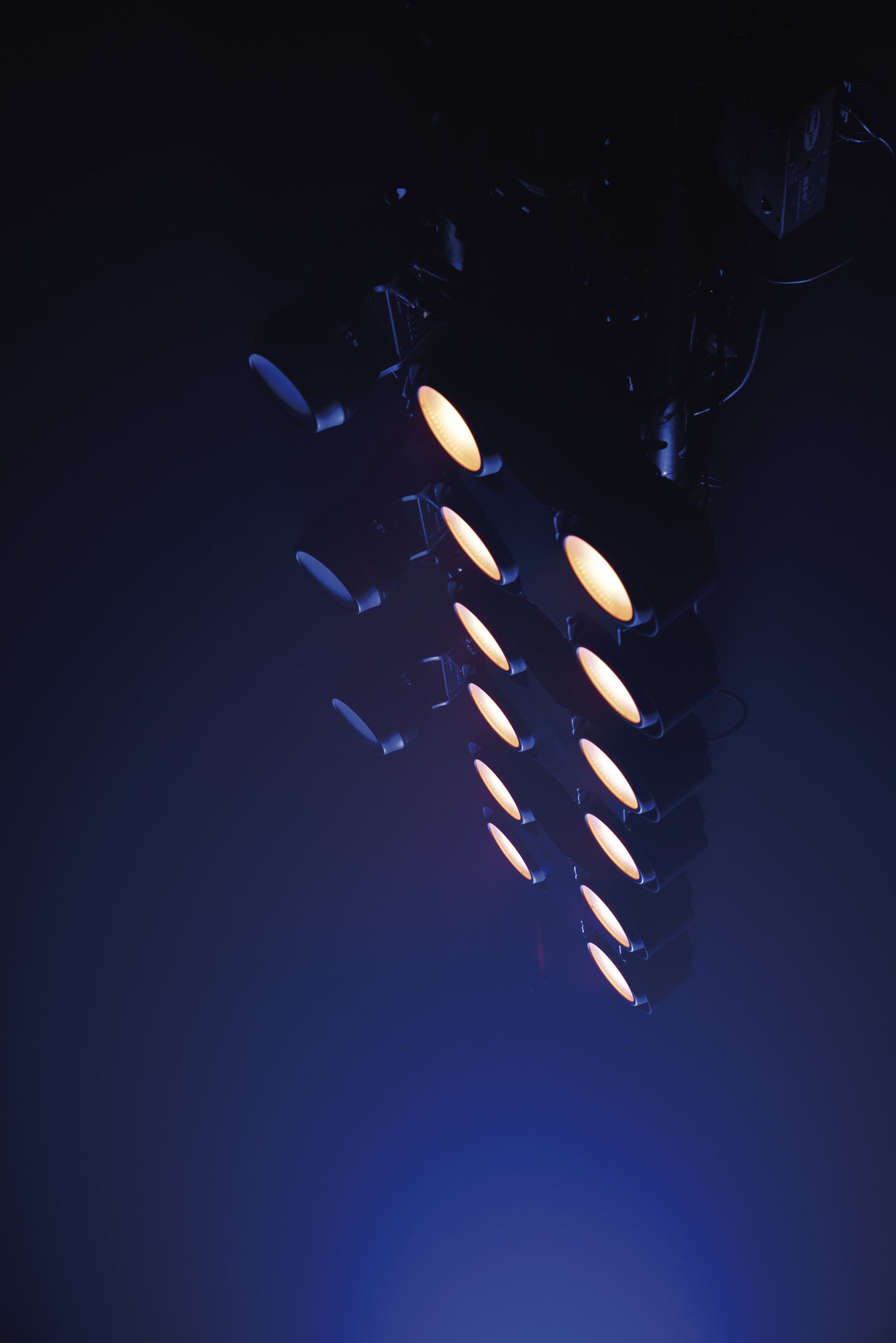 SHOWTEC Stage Blinder 4 LED 4 moduli LED Dual White da 80W