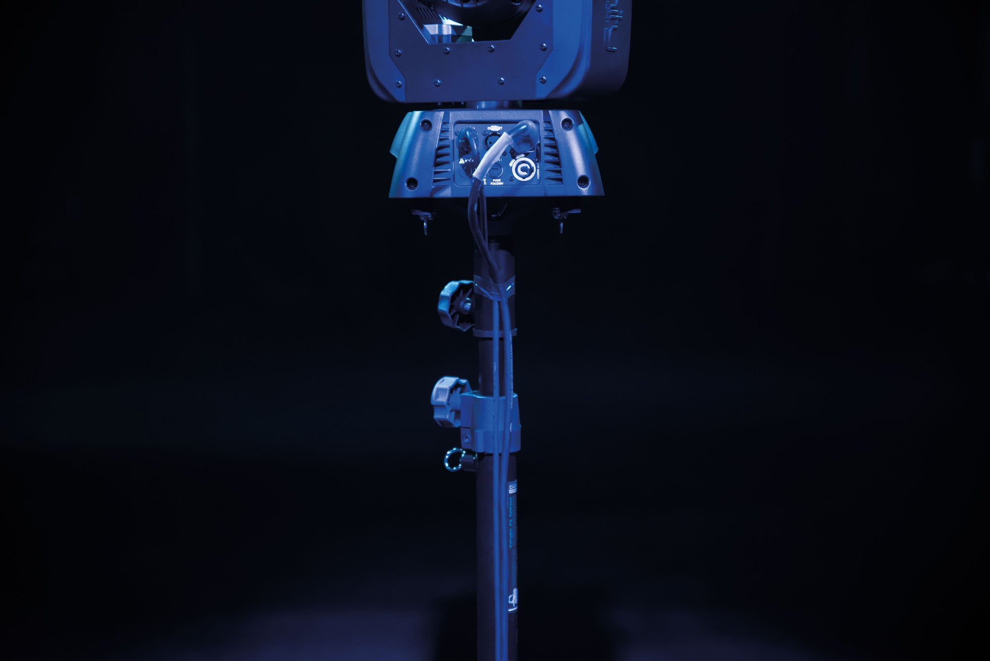 SHOWGEAR Adattatore per montaggio su supporto M10