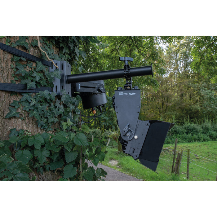 SHOWGEAR Tree & Pole Mounting Bracket MKII